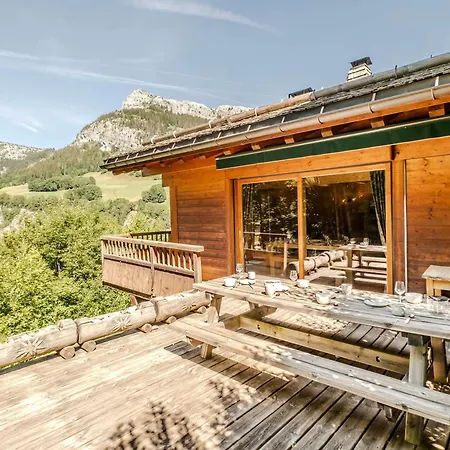 Confortable Proche Pistes - 8 Pers. Chalet